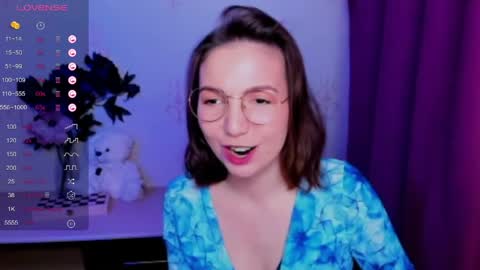 Hazel online show from 04-18-26, 07:58