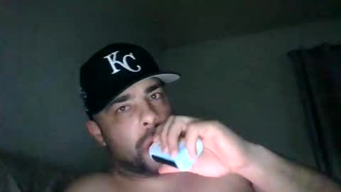 Snapshot of king_9thickxx chatting on 05-12-26, 03:14 king_9thickxx online show from 05-12-26, 03:14