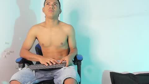 Snapshot of king_ares1 chatting on 06-19-26, 11:03 king_ares1 online show from 06-19-26, 11:03