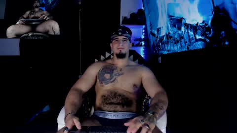 King Bear online show from 01-12-25, 04:18