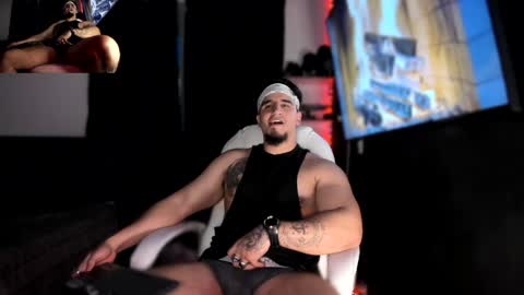 King Bear online show from 01-31-25, 05:09