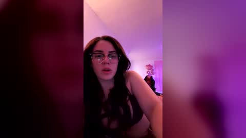 Snapshot of kingcarleoficial chatting on 07-19-26, 09:40 kingcarleoficial online show from 07-19-26, 09:40