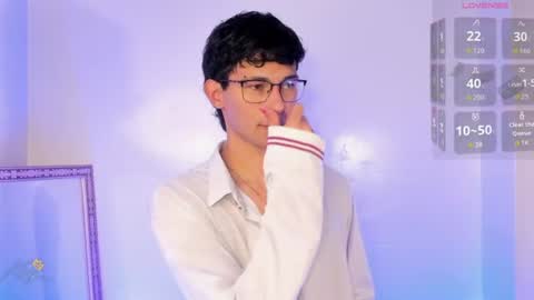 Snapshot of kingparker1 chatting on 07-03-26, 02:40 A L E X online show from 07-03-26, 02:40