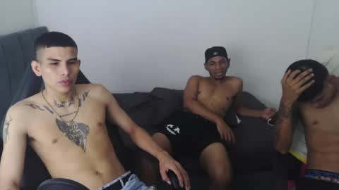 DOMINANT ALPHA KINGS online show from 04-30-26, 10:25
