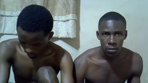 kingsleeee online show from 05-19-26, 04:41