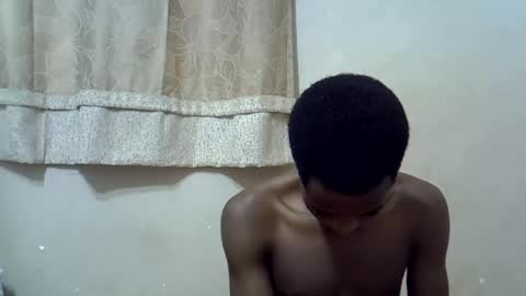 Snapshot of kingsleeee chatting on 07-05-26, 05:03 kingsleeee online show from 07-05-26, 05:03