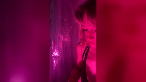 Kinky K80 online show from 06-02-26, 01:57