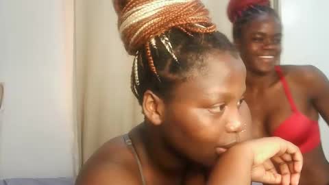 Lola online show from 03-24-26, 12:43