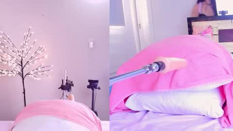 Mindy  online show from 03-25-26, 01:50