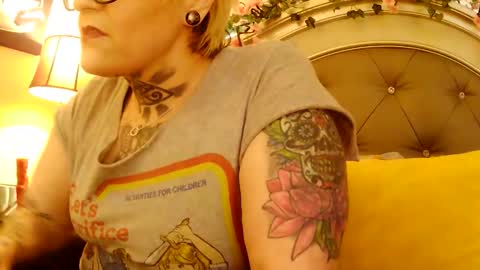 Kinky Pinky online show from 12-22-25, 05:26