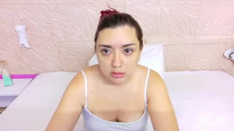 Snapshot of kinkyy_redhead chatting on 06-22-26, 11:07 kinkyy_redhead online show from 06-22-26, 11:07