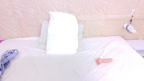 Snapshot of kinkyy_redhead chatting on 06-27-26, 12:22 kinkyy_redhead online show from 06-27-26, 12:22