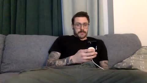 kinnkybwc online show from 04-04-26, 02:32