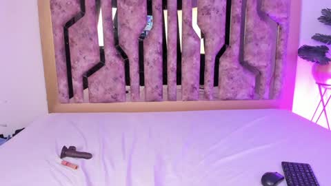 Snapshot of kiomi_san chatting on 01-25-25, 10:50 kiomi_san online show from 01-25-25, 10:50