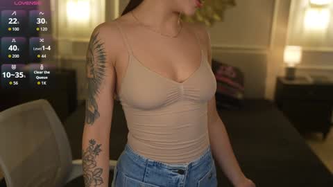 Snapshot of kira0541 chatting on 02-10-26, 09:24 Sweet girls online show from 02-10-26, 09:24