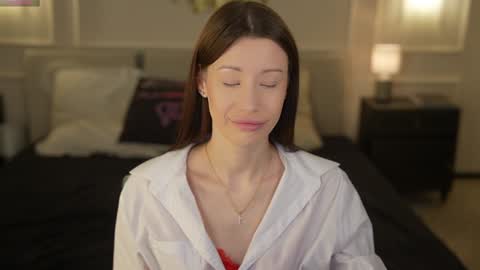 Snapshot of kira0541 chatting on 02-12-26, 12:05 Sweet girls online show from 02-12-26, 12:05