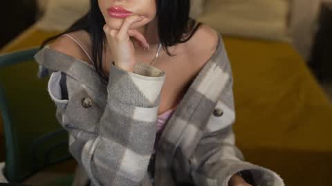 Snapshot of kira0541 chatting on 03-28-26, 08:36 Sweet girls online show from 03-28-26, 08:36