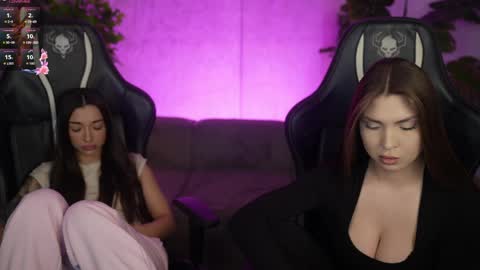 Snapshot of kira0541 chatting on 03-31-26, 09:10 Sweet girls online show from 03-31-26, 09:10