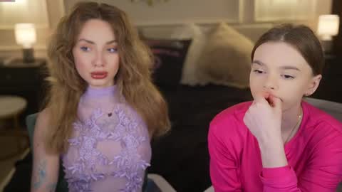 Snapshot of kira0541 chatting on 04-10-26, 08:02 Sweet girls online show from 04-10-26, 08:02