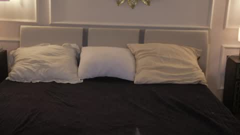 Snapshot of kira0541 chatting on 04-14-26, 08:20 Sweet girls online show from 04-14-26, 08:20