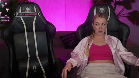 Sweet girls online show from 05-13-26, 04:26