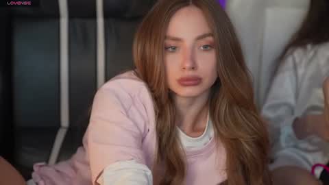 Sweet girls online show from 07-03-26, 03:40