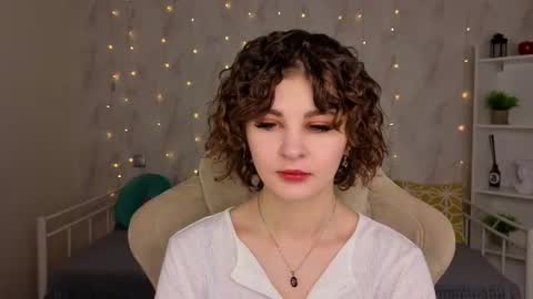 Kira online show from 06-13-26, 12:08