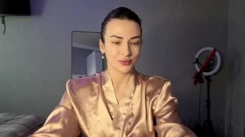 Kira love1 online show from 05-17-26, 11:50