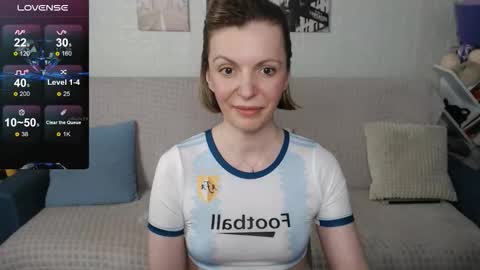 Snapshot of kiramartins_cat chatting on 01-15-26, 07:17 kiramartins cat online show from 01-15-26, 07:17