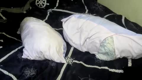 Snapshot of kiranoir1 chatting on 03-14-26, 10:32 Kira online show from 03-14-26, 10:32