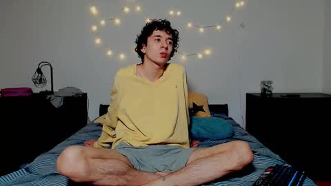 Alan online show from 12-21-25, 02:13