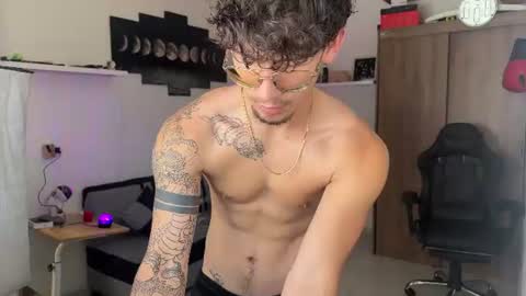 Snapshot of kisan_smith chatting on 06-27-26, 03:06 Kisan online show from 06-27-26, 03:06