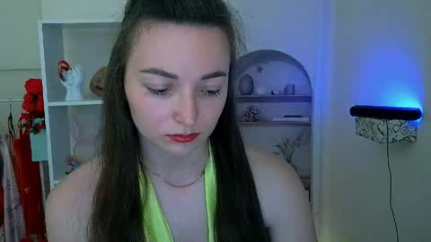 Valeria online show from 05-26-26, 04:58