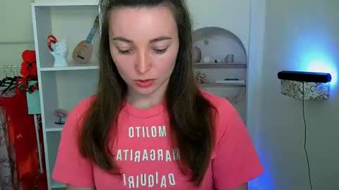 Valeria online show from 06-15-26, 09:33