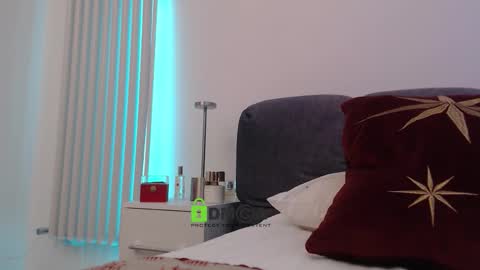 Alexandra online show from 02-21-26, 07:37