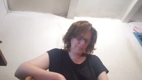 kissandvibe online show from 06-23-26, 07:56