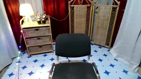 VICTORIA online show from 02-13-26, 12:12