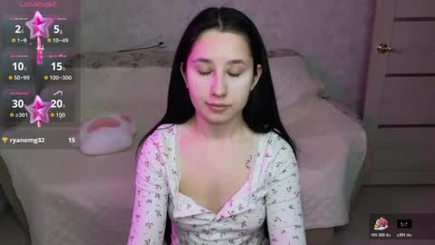 Snapshot of kisses_eva chatting on 04-20-26, 10:40 Hot Eva online show from 04-20-26, 10:40