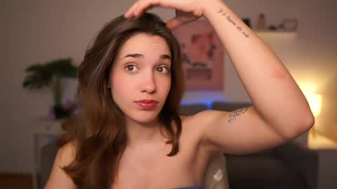 Sisi online show from 04-20-26, 01:14