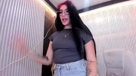 kitanna_1 online show from 05-22-26, 10:15