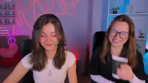 Snapshot of kitniss_dreamy chatting on 07-19-26, 07:17 kitniss online show from 07-19-26, 07:17