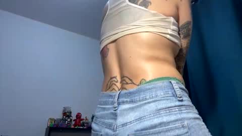 Ari Keimiwrights  online show from 12-31-24, 03:12