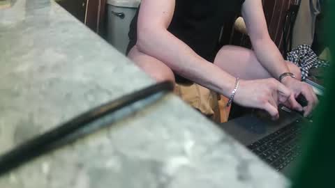 kitt online show from 03-19-26, 06:34