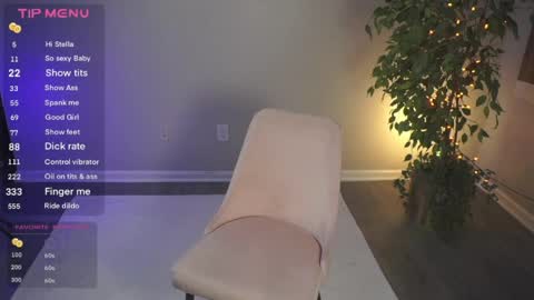 Snapshot of kitten142 chatting on 04-13-26, 10:04 Athena Rose online show from 04-13-26, 10:04