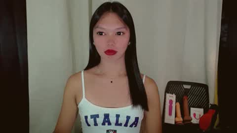 Snapshot of kitteylovesyou chatting on 01-06-26, 08:45 KITTY online show from 01-06-26, 08:45