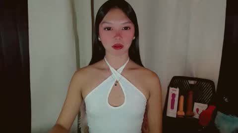 Snapshot of kitteylovesyou chatting on 01-08-26, 09:39 KITTY online show from 01-08-26, 09:39