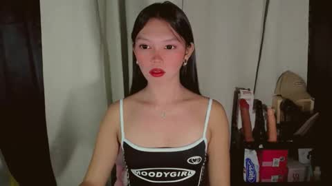 Snapshot of kitteylovesyou chatting on 02-11-26, 09:53 KITTY online show from 02-11-26, 09:53