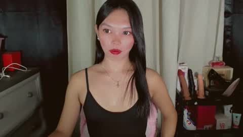 Snapshot of kitteylovesyou chatting on 03-02-26, 07:15 KITTY online show from 03-02-26, 07:15