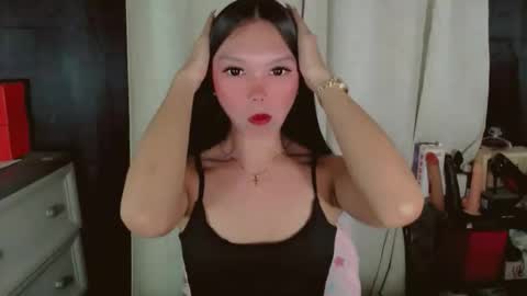 Snapshot of kitteylovesyou chatting on 03-24-26, 08:36 KITTY online show from 03-24-26, 08:36