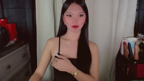 KITTY online show from 05-12-26, 11:24